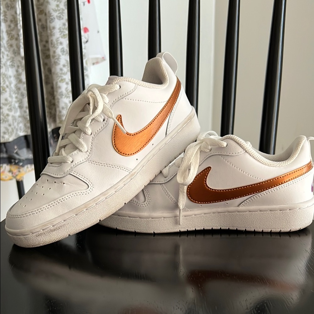 Nike White and Orange Classic Sneakers